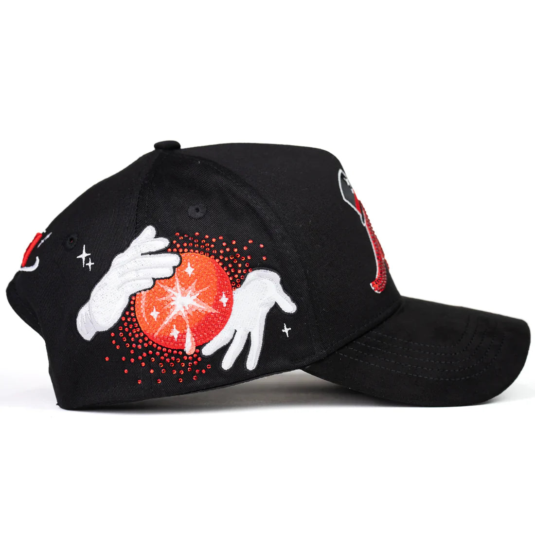 31 HATS – Magic Club