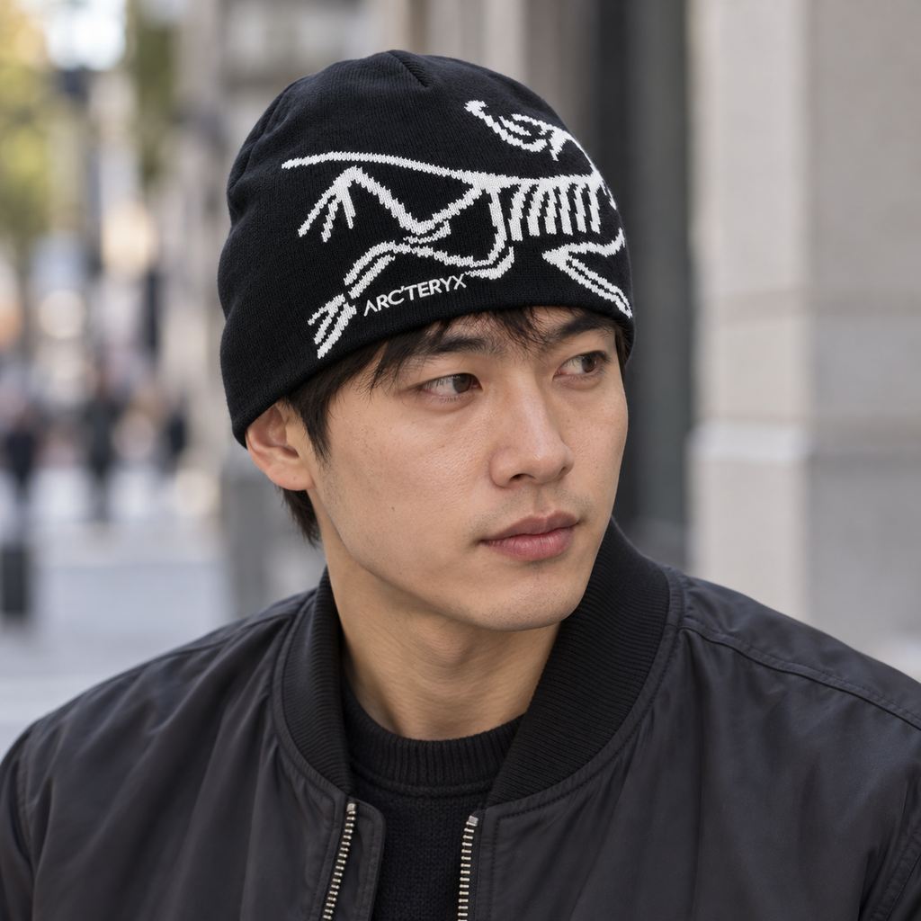 Noir Beanie